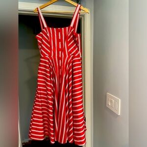 White House Black Market size 2 P